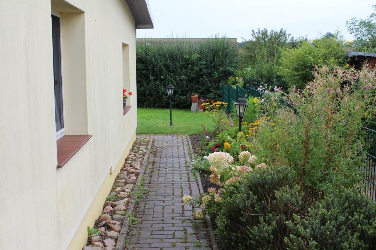 Bungalow Gross Dratow Екстериор снимка