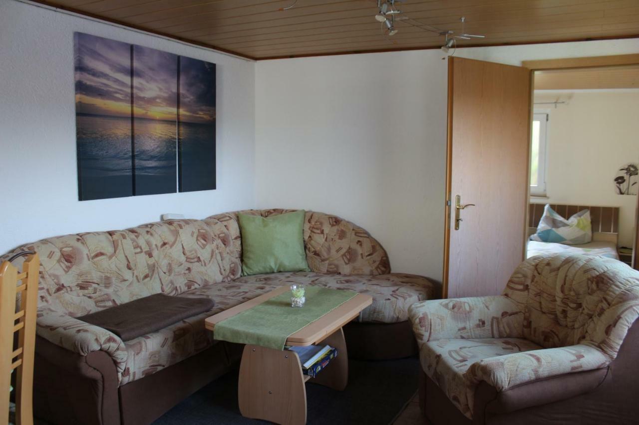 Bungalow Gross Dratow Екстериор снимка
