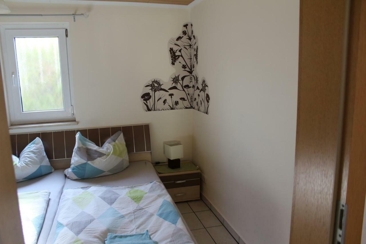Bungalow Gross Dratow Екстериор снимка